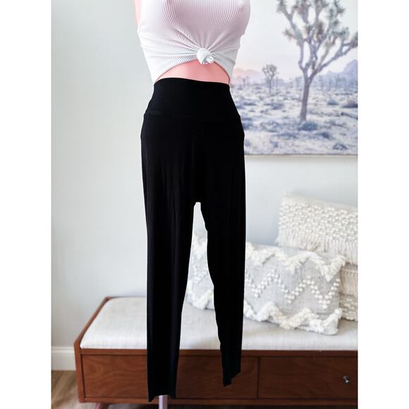 Natural Life buttersoft everyday ribbed legging - Picture 2 of 4